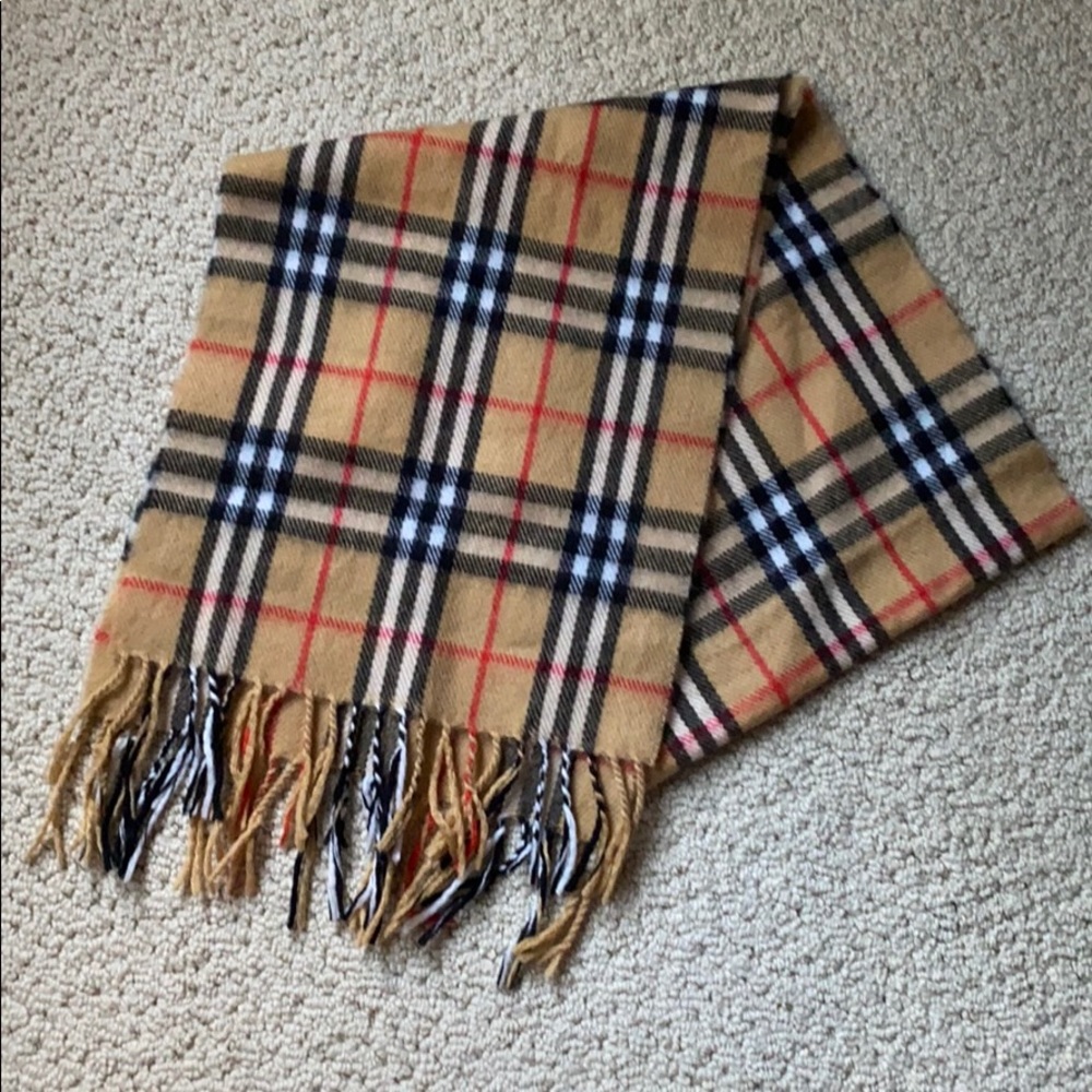 Burberry Classic Check Cashmere Scarf